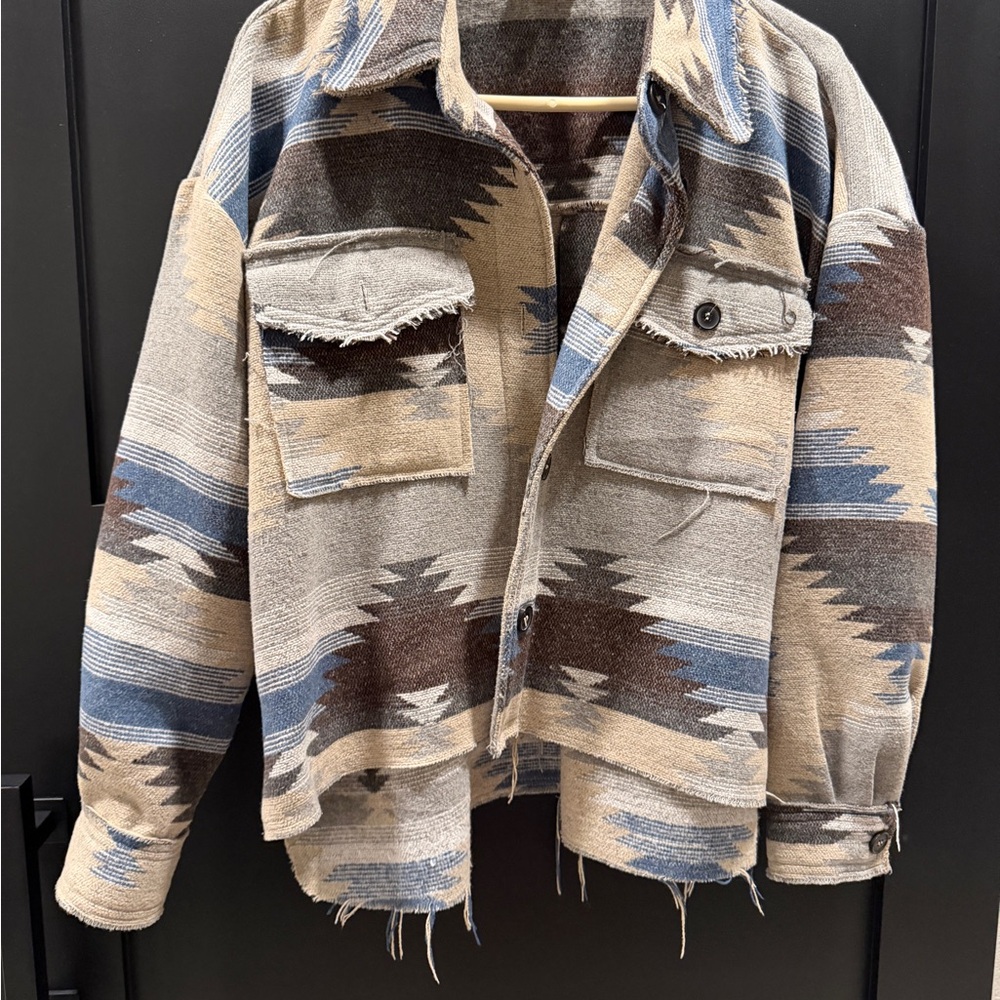 LA MIEL Gray and Blue Patterned Jacket